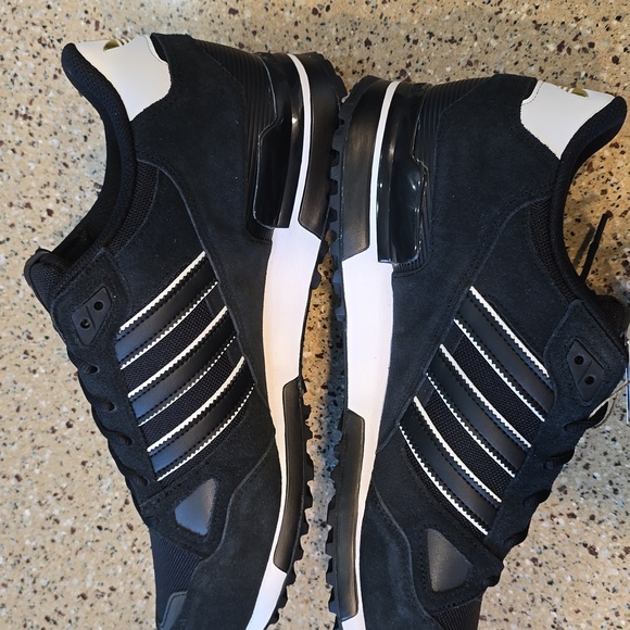 Adidas ZX 750 Men's Sneakers - Picture 9 of 15